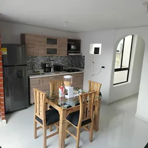 Moderno Y Amplio Apartamento