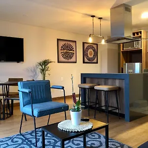 https://la-primera-en-la-candelaria.hotels-bogota.net